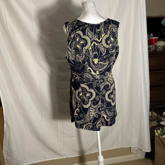 Flirty Pink Size 1X Navy/Tan color, Sleeveless V neck Top - Picture 2 of 4